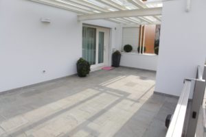 quarzite grigia esterno