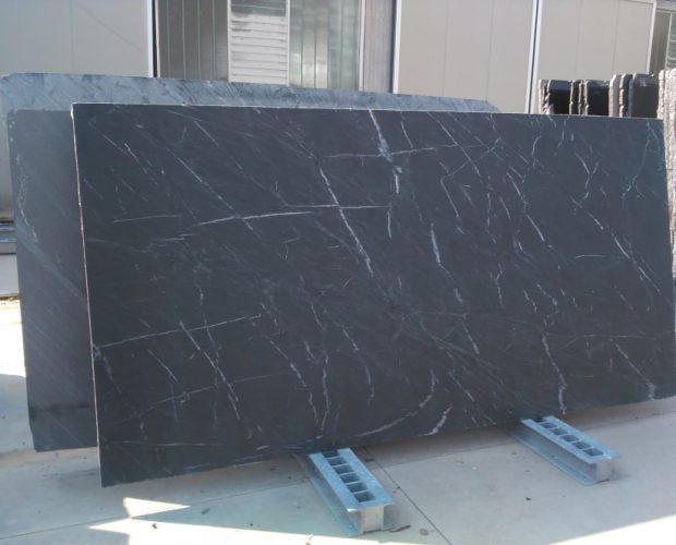 Black Space (3)-cut-min